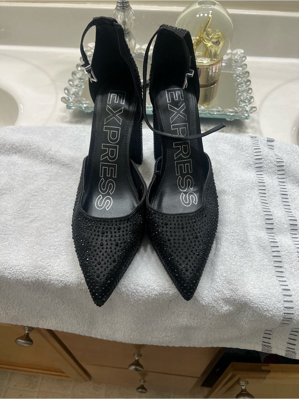 EXPRESS Black Rhinestone Block-Heel Women's Sandals